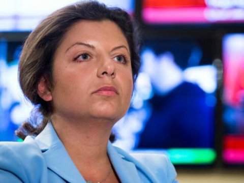 Simonyan Simonyanı təhqir etdi