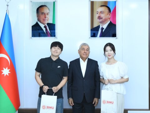 Rektor BMU-da təcrübə keçən koreyalı tələbələrlə görüşüb -&nbsp;FOTOLAR