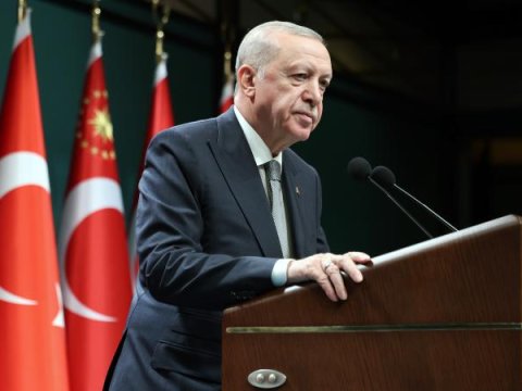 Ərdoğan Tramp və Putini İstanbula DƏVƏT EDƏCƏK