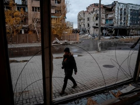 Pokrovsk uğrunda şiddətli döyüşlər GEDİR