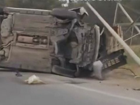 Bakı-Quba yolunda “Nissan” aşdı