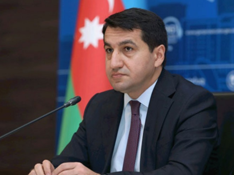 Danışıqlar bəzən ingilis, bəzən isə rus dilində aparıldı - Hikmət Hacıyev