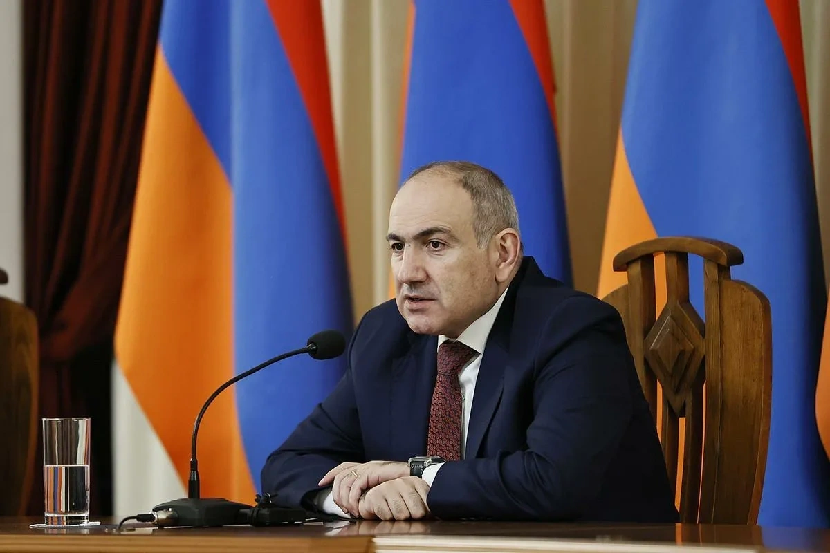 Paşinyan "Dolya vorovskaya" mahnısına QƏZƏBLƏNDİ - VİDEO