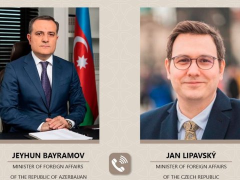 Ceyhun Bayramov həmkarı ilə danışıqlar apardı