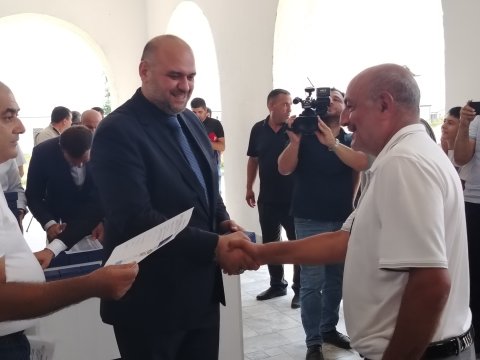 Köç karvanı Xıdırlı kəndinə çatdı - FOTO