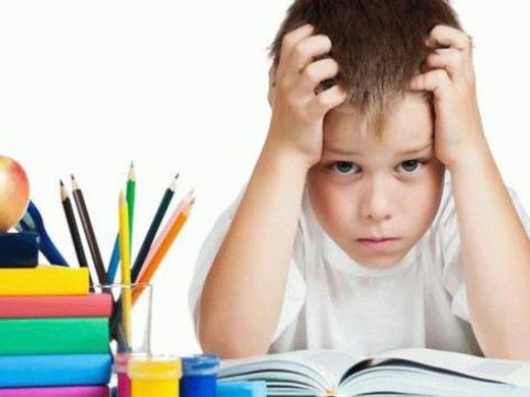 Uşağını məktəbə gec göndərən valideynlərin NƏZƏRİNƏ!