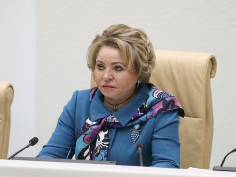 Matviyenko çıxış etdi - Xarici dövlətlərin spikerləri zalı tərk etdilər