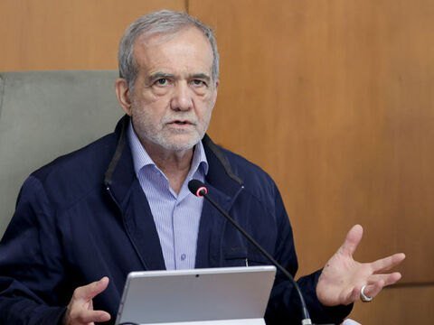 Pezeşkian Zəngəzur dəhlizinə dəstək verdi