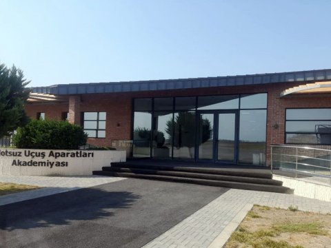 PUA Akademiyasının buraxılışı