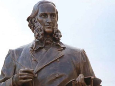 Ayvazovskinin abidəsinin sökülməsi beynəlxalq hüququn tələblərinə tam uyğundur