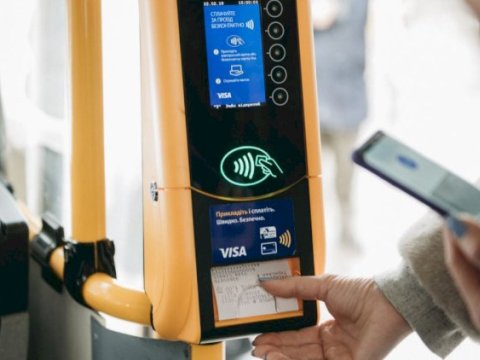 Avtobuslarda nağdsız ödəniş edə BİLƏCƏYİK