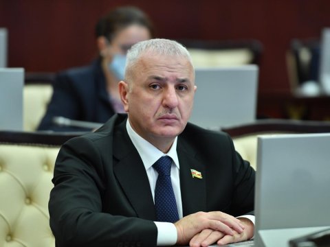 Rusiyanı ağılla anlamaq mümkün deyil