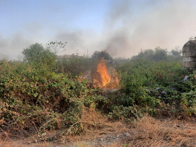 Xocalıda yanğın davam edir