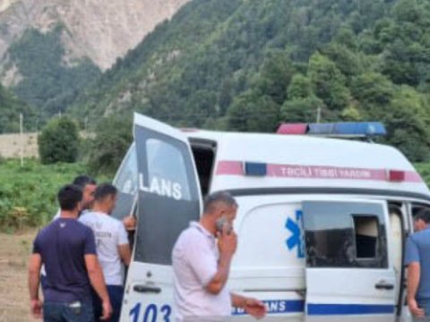 Qəbələdə çoban dərəyə yıxıldı