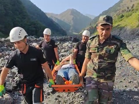 Meşədə köməksiz vəziyyətdə qaldı, xilas edildi - VİDEO 