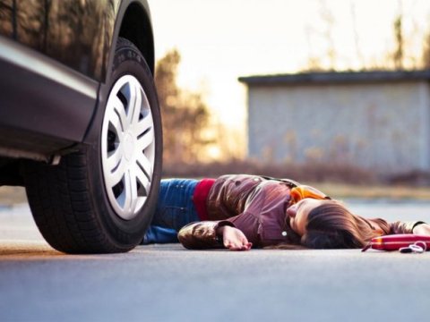 Ağstafada 30 yaşlı qadını maşın vurub öldürüb