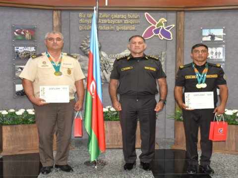 Nazirlik əməkdaşları dünya çempionatına vəsiqə qazandı