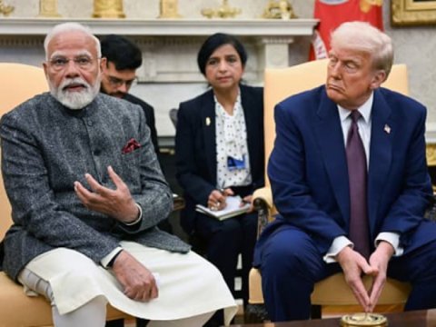 Tramp yenə Hindistanı hədəfə aldı