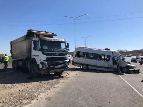 Yol polisi 7 nəfərin öldüyü qəza ilə bağlı məlumat yaydı