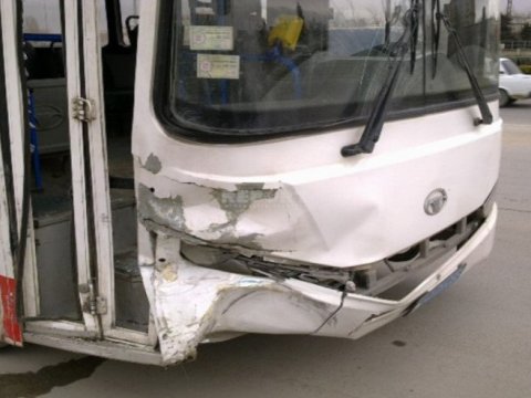 58 yaşlı qadını avtobus vurub öldürdü