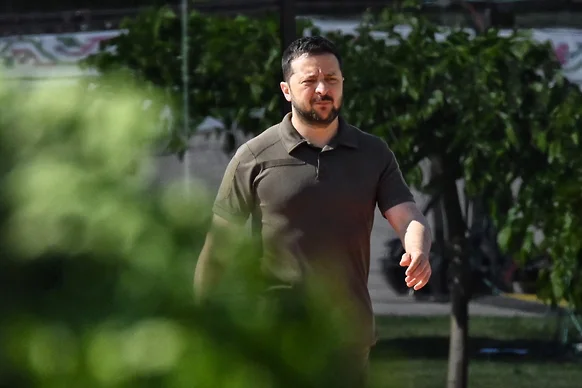 Zelenski də Tramp-Putin görüşündə iştirak edə bilər