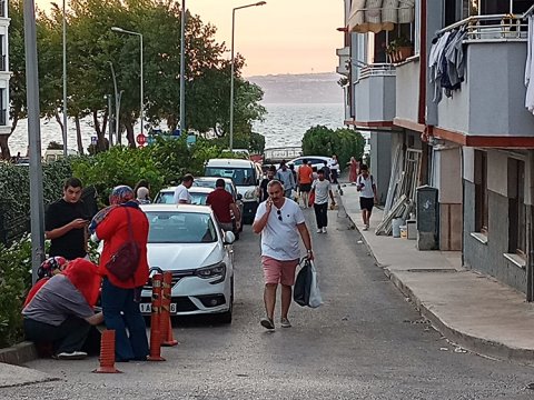 Zəlzələdən sonra 10 bina çökdü