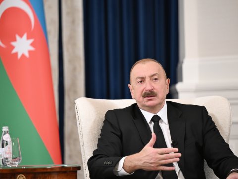 8 Noyabrdan 8 Avqusta... - Rəşad Məcid YAZIR