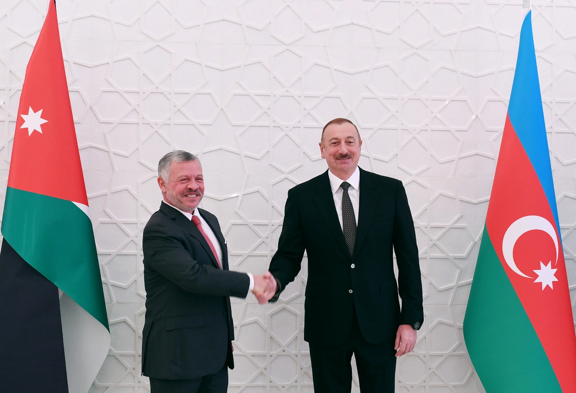 İordaniya kralı İlham Əliyevə zəng etdi