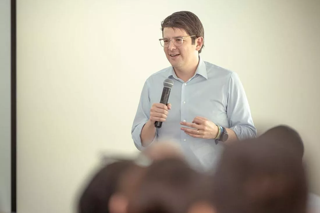 Prezidentliyə namizəd sui-qəsddən sonra öldü