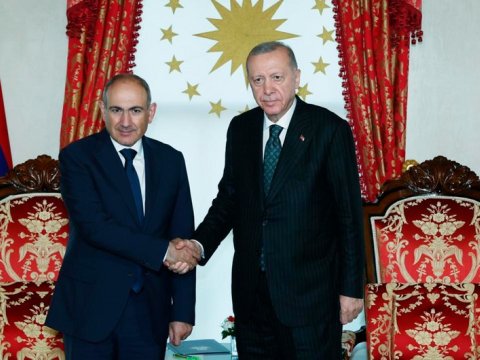 Paşinyan Ərdoğanla sülh sazişini müzakirə etdi