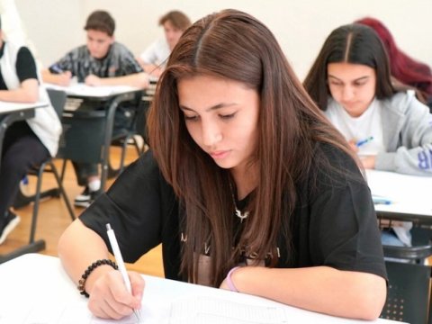 Ali məktəblərə ixtisas seçimində hansı qrup öndə gedir? - SİYAHI