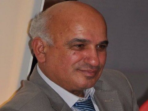 Şairin küçədə meyiti tapıldı