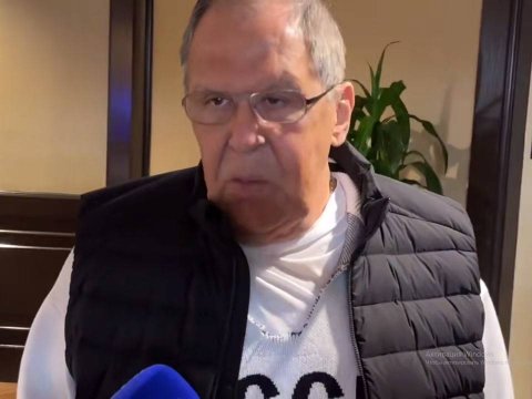 Lavrov Alyaska görüşünə&nbsp;&ldquo;SSRİ&rdquo; ilə gəldi - GÖRÜNTÜLƏR