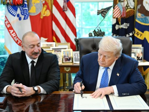 Trampın Azərbaycanla bağlı imzaladığı sənəd yayımlandı - NƏLƏR VAR... - FOTO