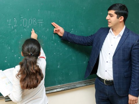 Müəllimlik ixtisaslarında təhsil haqları nə qədər bahalaşıb? - QİYMƏTLƏR