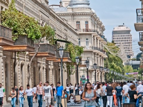 Azərbaycan əhalisi ilin əvvəlindən bu qədər artıb