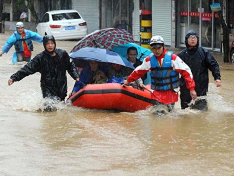 Çində daşqınlar - 8 nəfər öldü