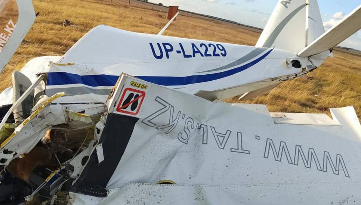 Qazaxıstanda təyyarə qəzası - 2 nəfər öldü