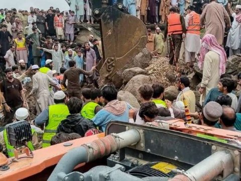 Pakistanda ölənlərin sayı 660-a çatıb