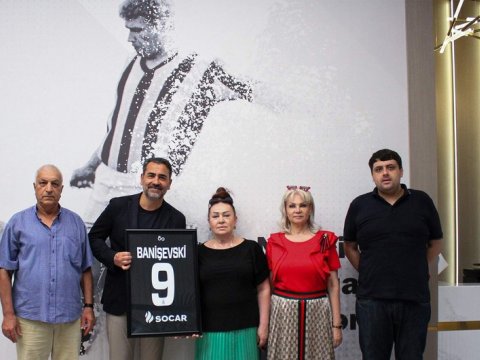 Banişevskinin ailə üzvləri "Neftçi"də