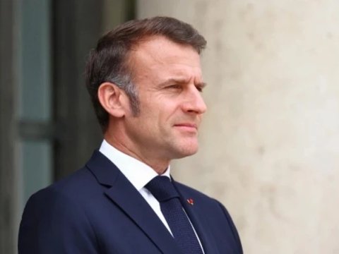 Makron Putin-Zelenski görüşünün bu şəhərdə keçirilməsini istəyir