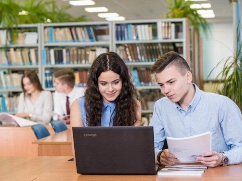 Yeni tələbələrə tövsiyə: nələrə diqqət etməlidirlər?