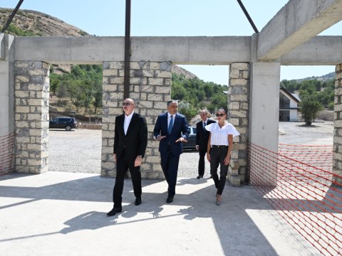 Prezidentlə xanımı&nbsp;&ldquo;Hacıkənd&rdquo; kompleksinin tikintisi ilə tanış olublar