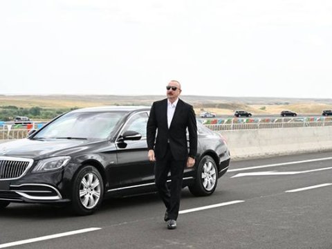 Bu binalarda 10 mindən çox insan yaşayacaq - İlham Əliyev