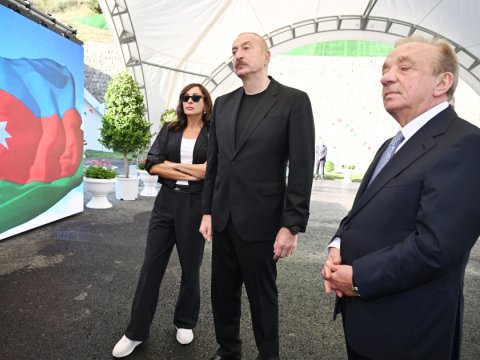 Millətimizin yolu həmişə açıq olsun!