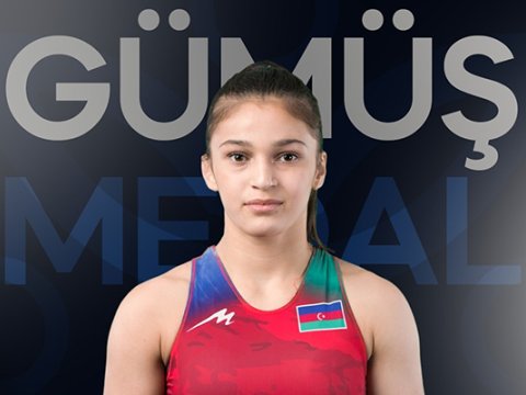 Qadın güləşçimiz dünya ikincisi oldu