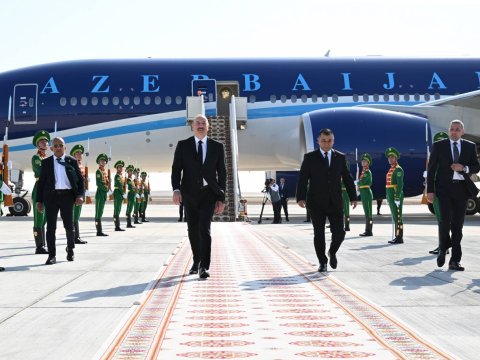 İlham Əliyev Türkmənistana GETDİ