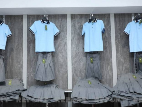 100 mindən çox məktəbli geyimi satışa çıxarılıb 