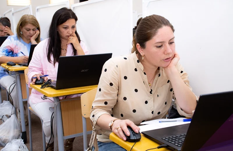 Müəllimlərin müddətli vakansiya seçimi başladı