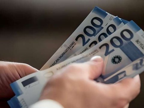 Yeddi ayda 405 min nəfərə Prezident təqaüdü ödənilib